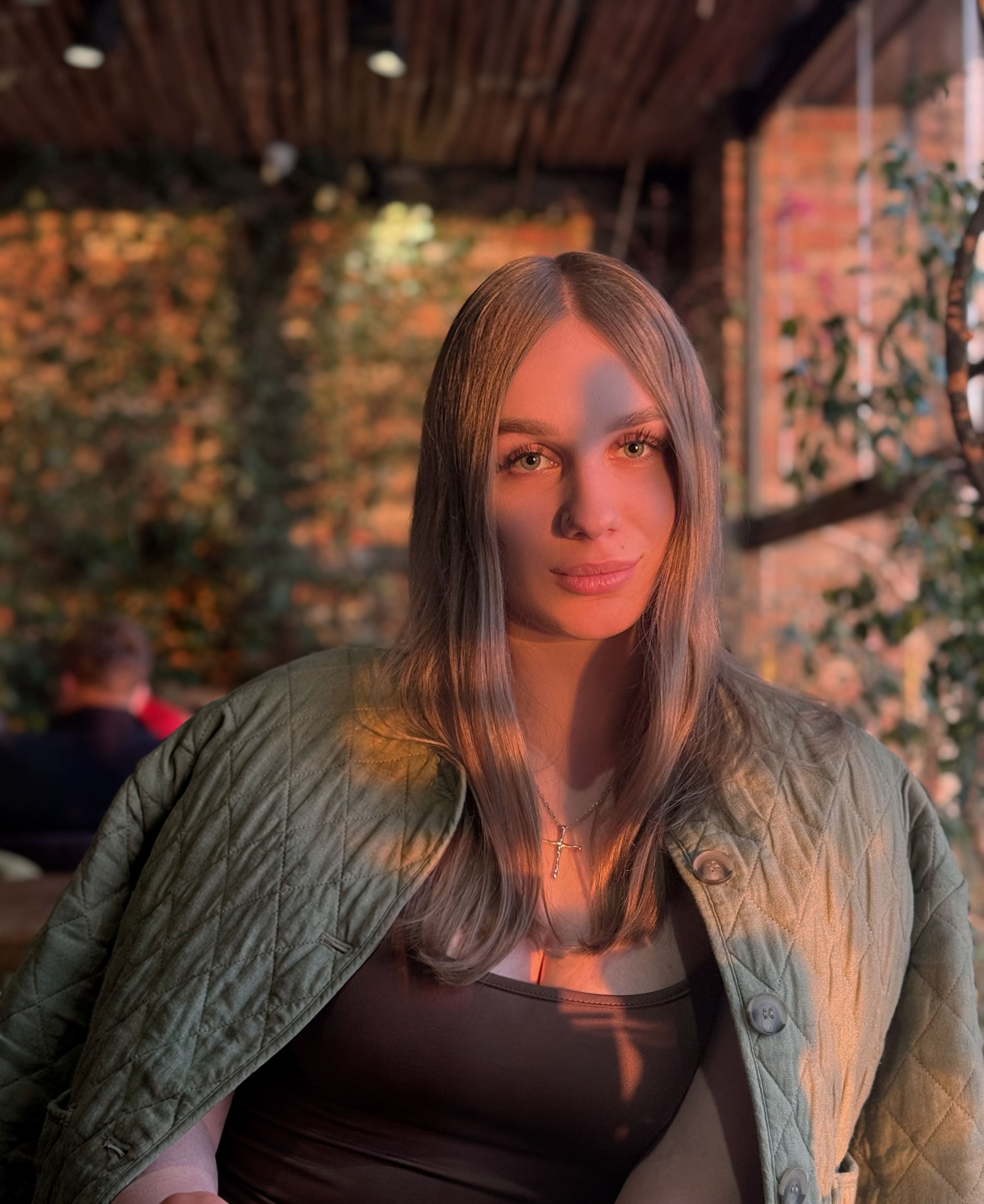 Елизавета Забелина в кабинете